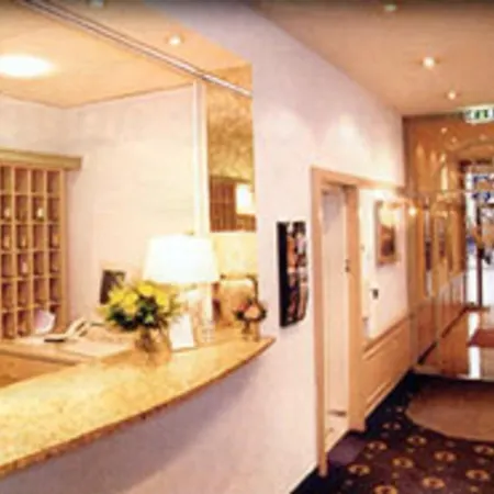 Otel Ambiente Garni Münih