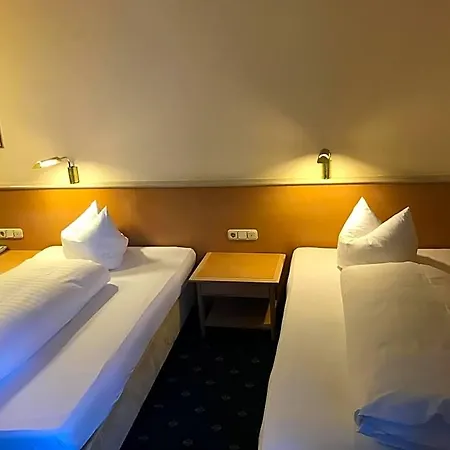 Ambiente Garni Ξενοδοχείο 3*