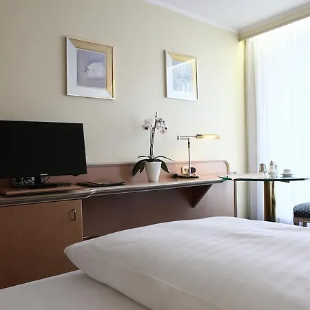 Ambiente Garni Otel Münih