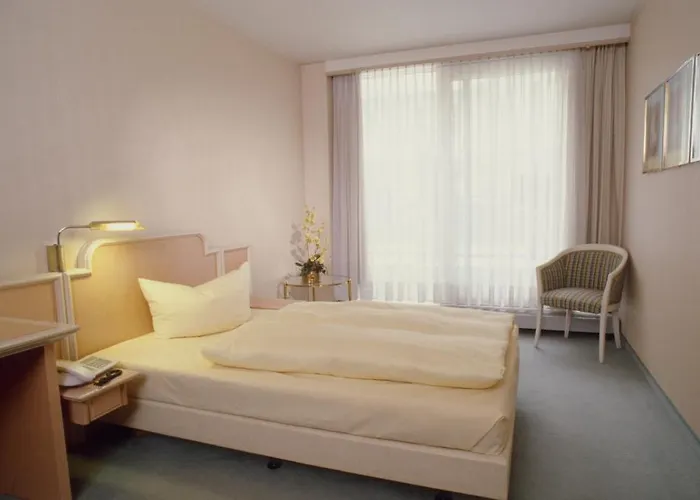 安比恩特甘尼酒店 酒店